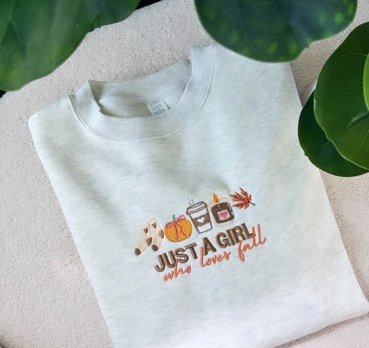 Just a Girl Who Loves Fall