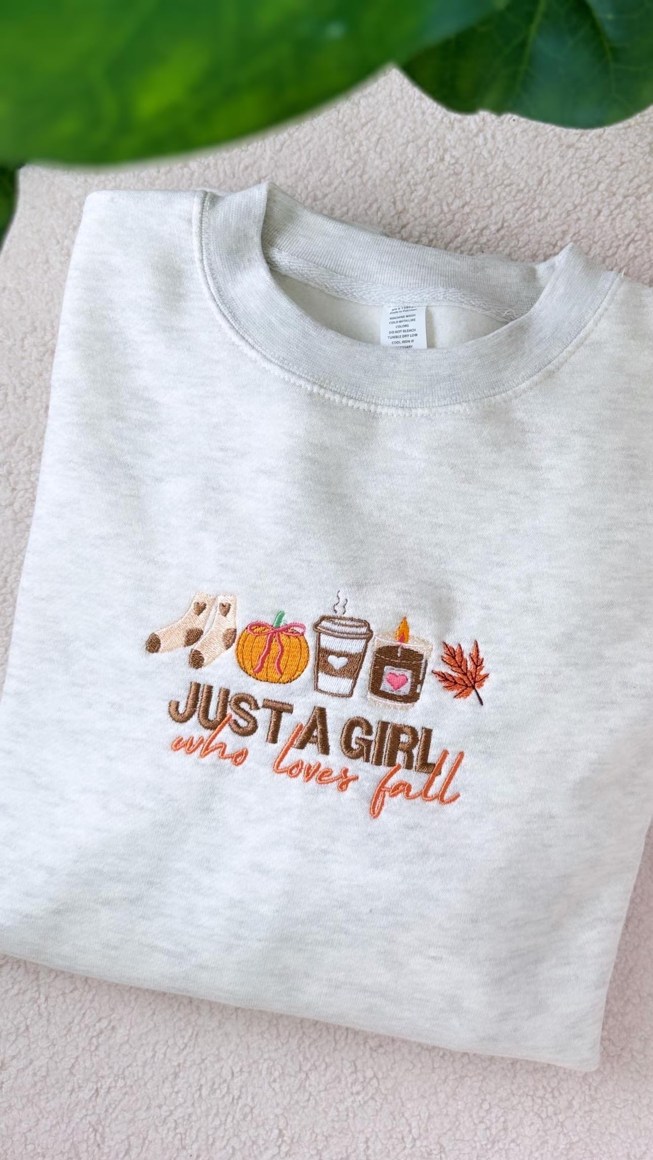 Just a Girl Who Loves Fall